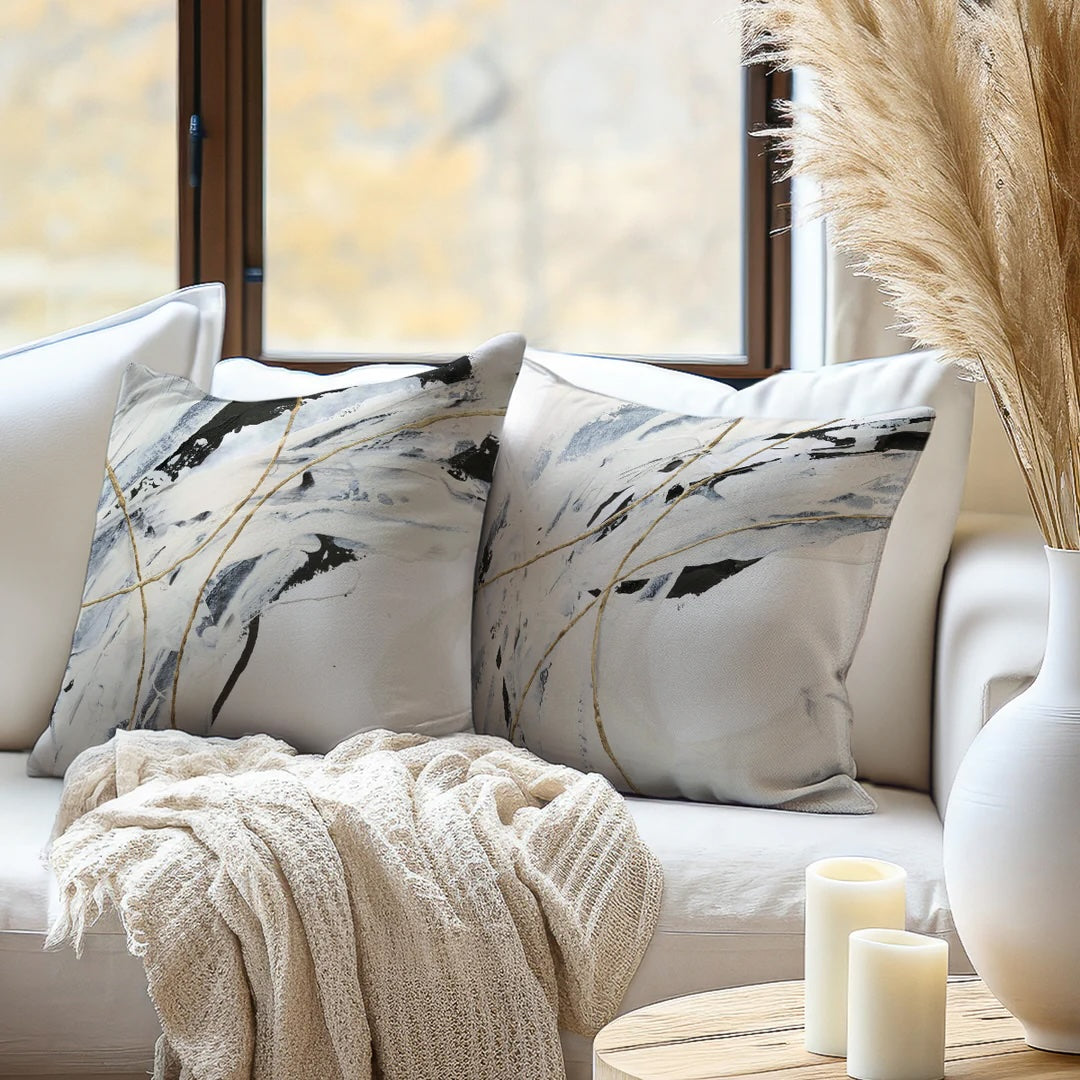 how many throw pillows on couch