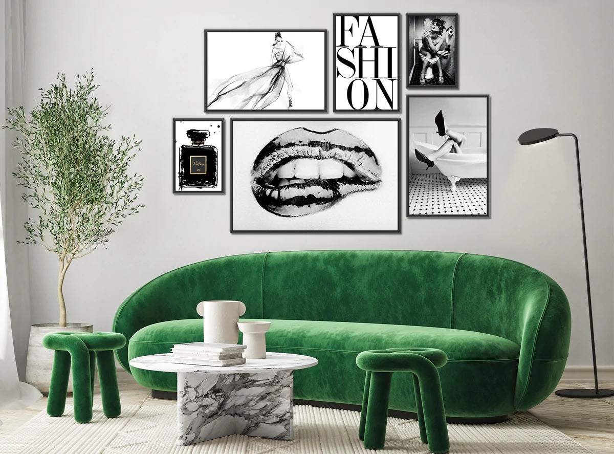 how to hang a gallery wall evenly